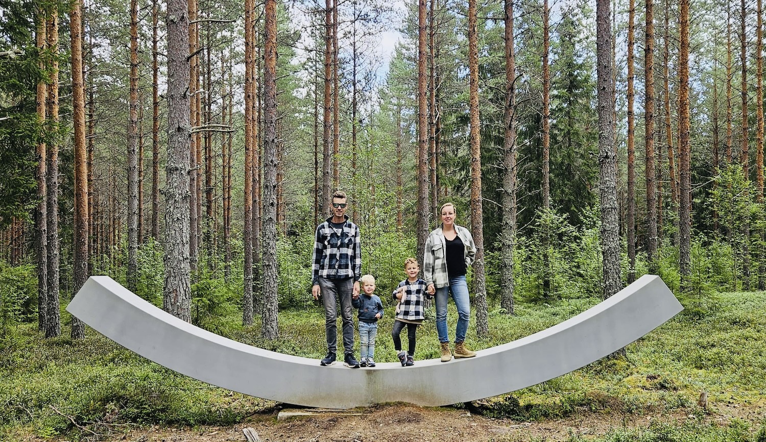 Familie de Wind in de bossen
